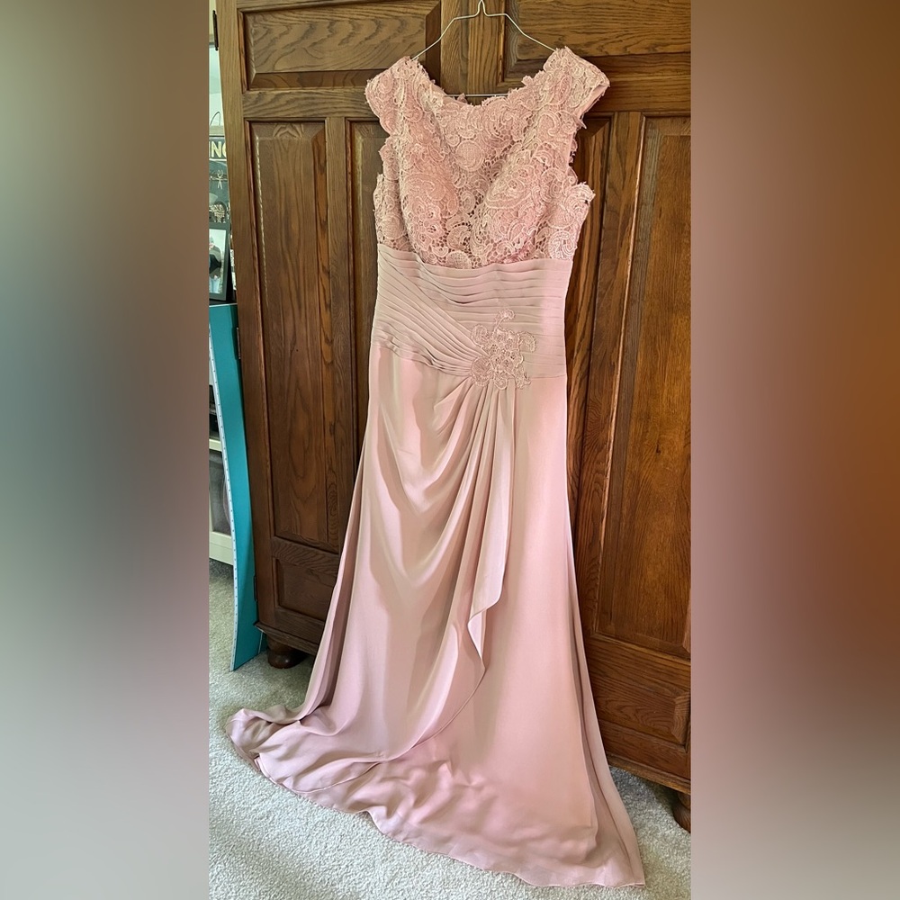 A-Line Scoop Floor Length Chiffon Bride/Groom Mother Dress